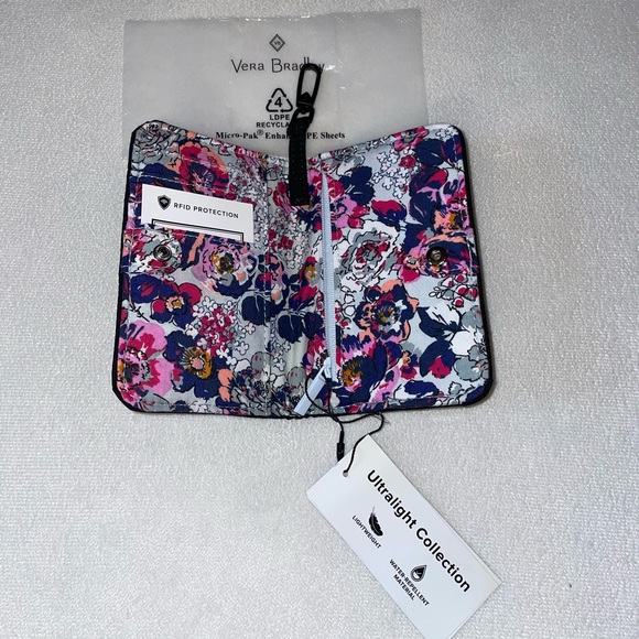 New! Vera Bradley Ultralight RFID Small Bifold Wallet Black/Exuberant Floral🌸 - Picture 6 of 13